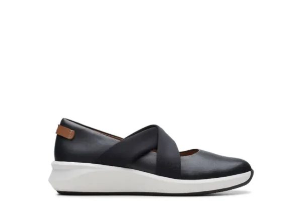 Clarks Un Rio Cross Black Leather Slip-On Sneaker | Women Women's Walking | Women's Casual